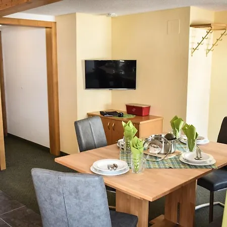 Haus Alpenblick 아파트 Schröcken