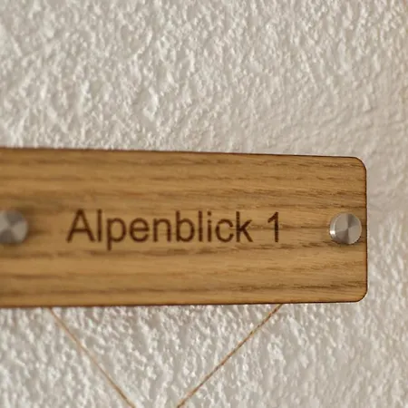 Haus Alpenblick * Schröcken