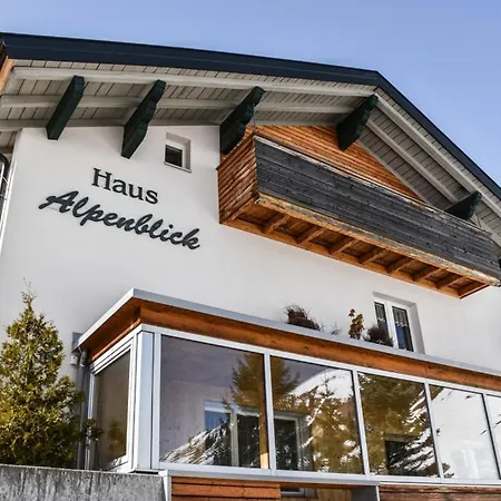 Haus Alpenblick Apartment Schröcken