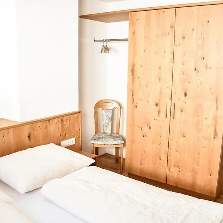 Haus Alpenblick * Schröcken